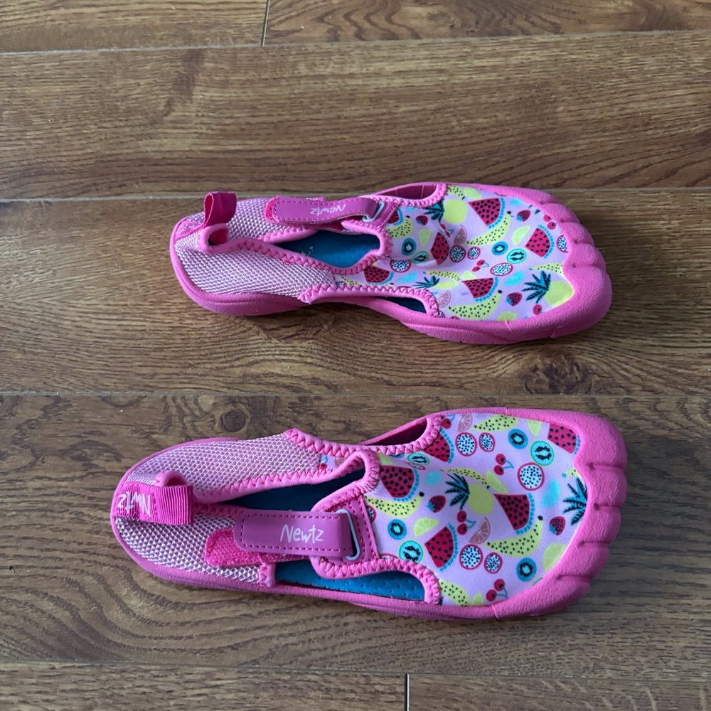 next Kids' Pink Slip-On Sandals water shoes in size 1 - Picture 3 of 5
